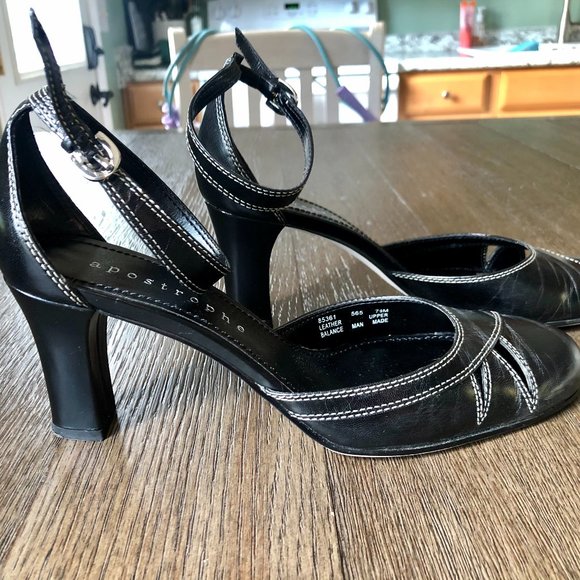 Apostrophe Shoes Gently Used Size 75 Womens Black Stappy Heels